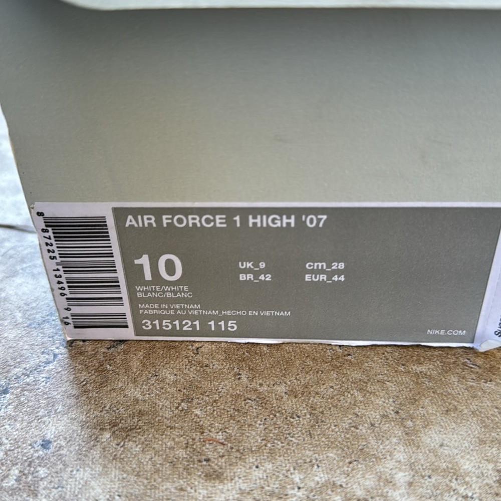 New Nike Air Force 1 High ‘07 - Picture 3 of 6